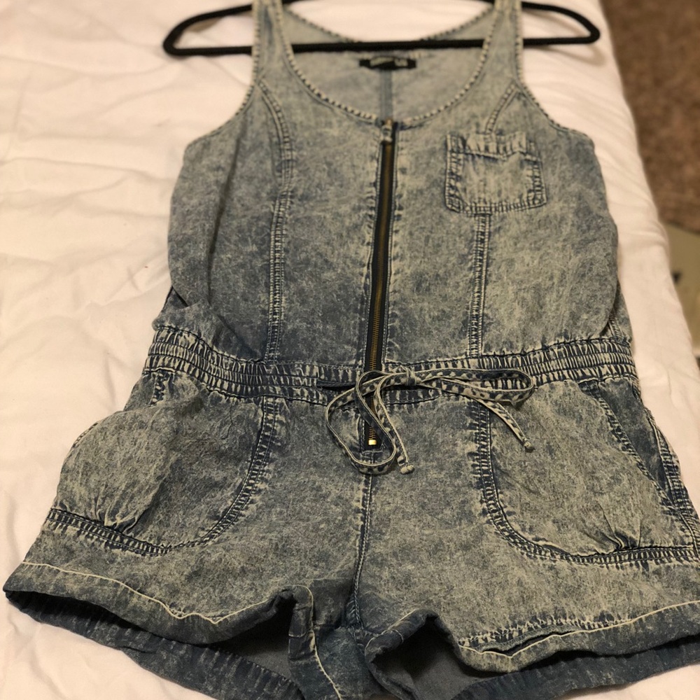 Forever 21: Denim Romper